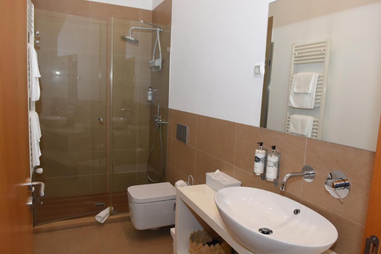 Domus 26 Guesthouse - B&B Braga Buitenkant foto
